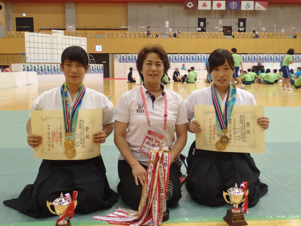 全国高校総体 インターハイ 16 なぎなた競技演技の部 優勝 奈良育英中学校 高等学校