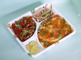 『もぐもぐ中華弁当』