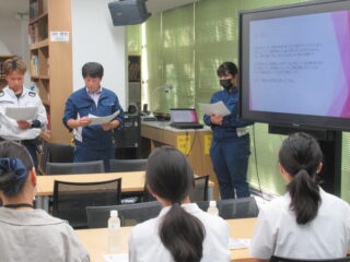 体育館のウラガワ見学ツアー